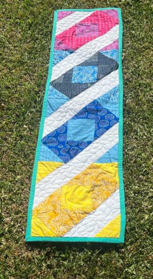 Jewel Twist Runner